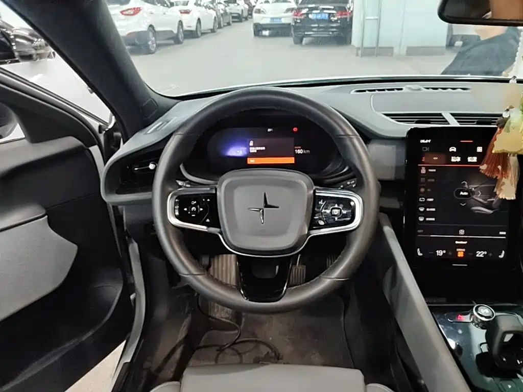 Polestar Polestar 2 — миниатюра 11