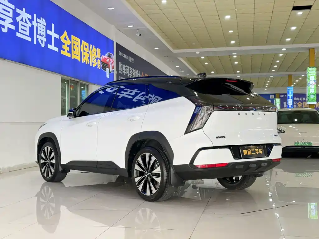Geely Boyue L — миниатюра 6