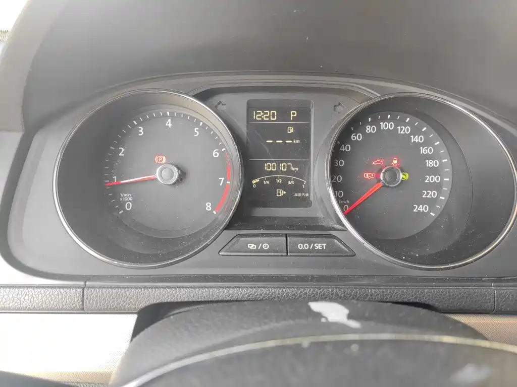 Volkswagen Lavida — миниатюра 5