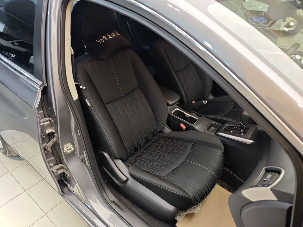 Nissan Sylphy — миниатюра 32