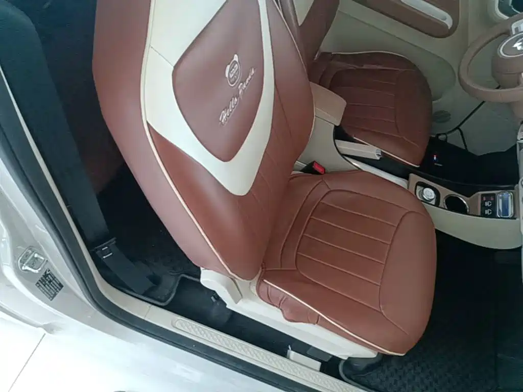 Wuling MINIEV — миниатюра 25
