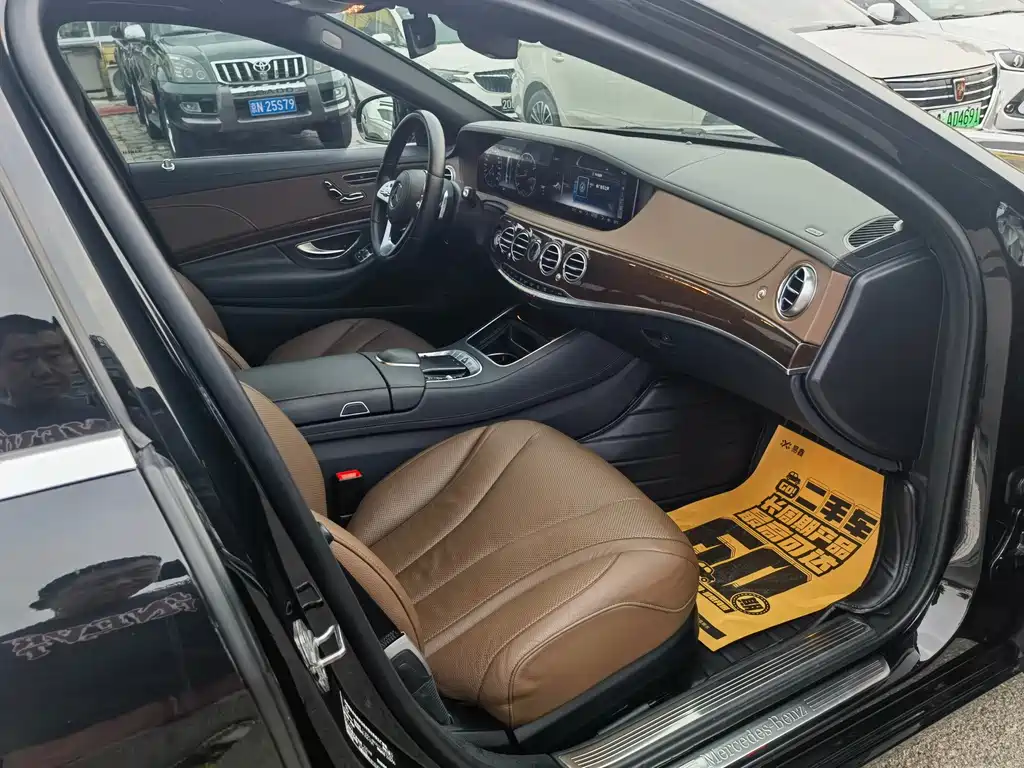 Mercedes-Benz S-Class — миниатюра 23