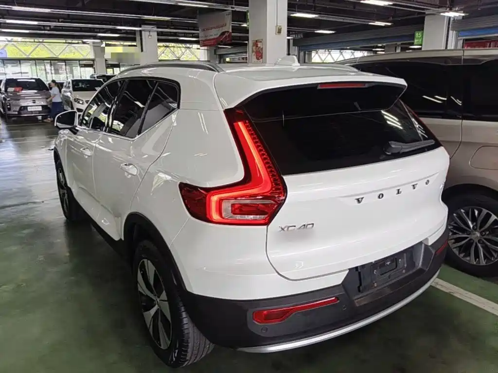 Volvo XC40 — миниатюра 5