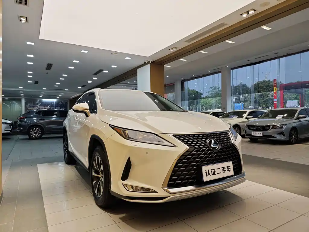 Lexus RX — миниатюра 4