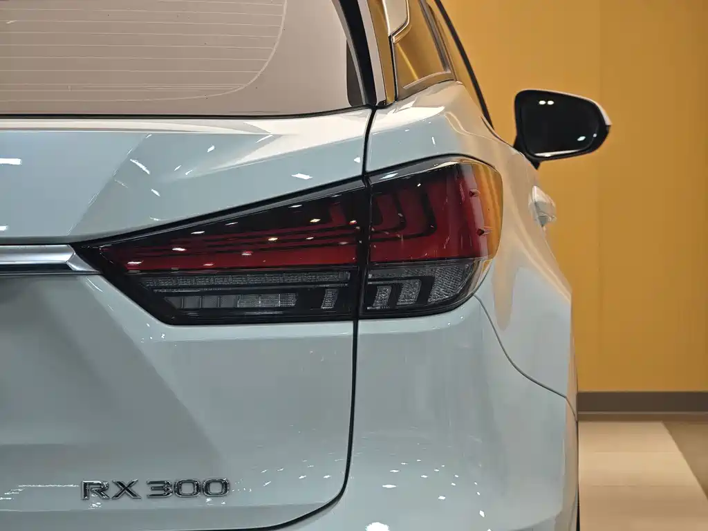 Lexus RX — миниатюра 30