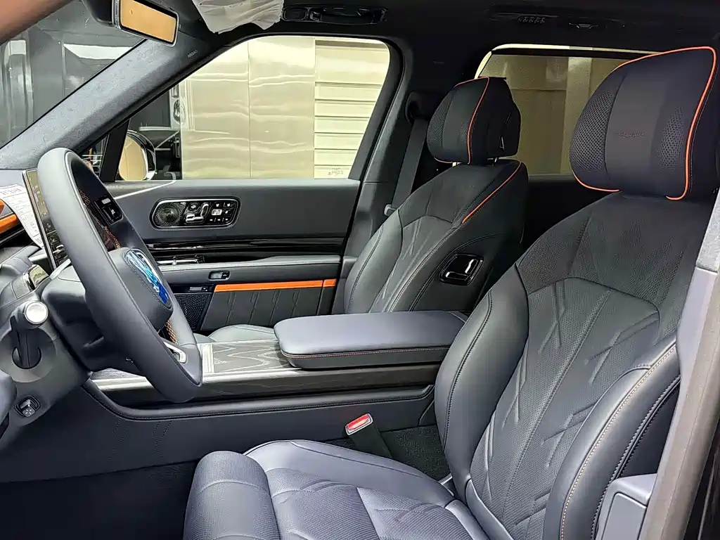 Zeekr 9X 2025 70kWh