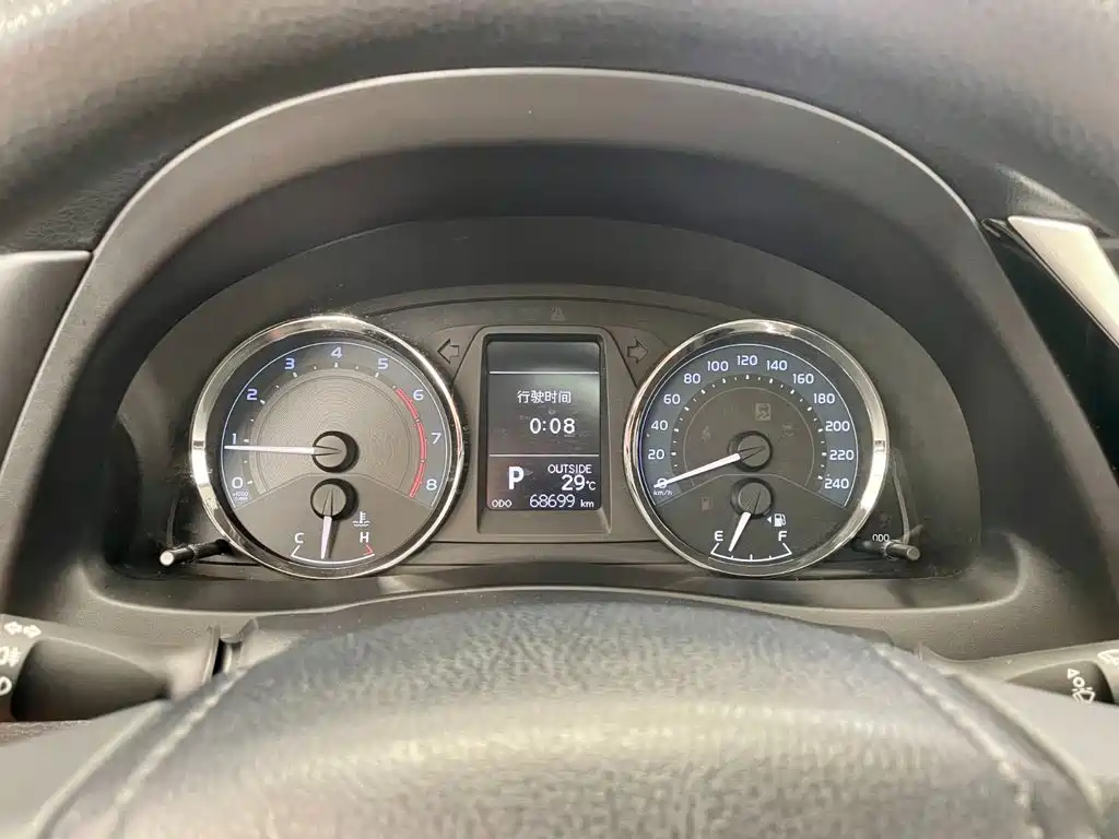 Toyota Corolla — миниатюра 13