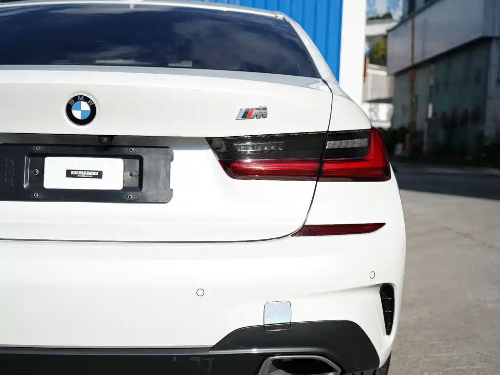 BMW 3 Series — миниатюра 20