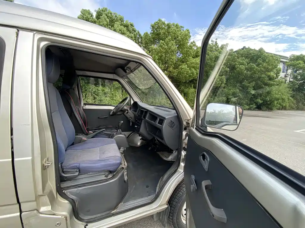 Wuling Zhiguang — миниатюра 9