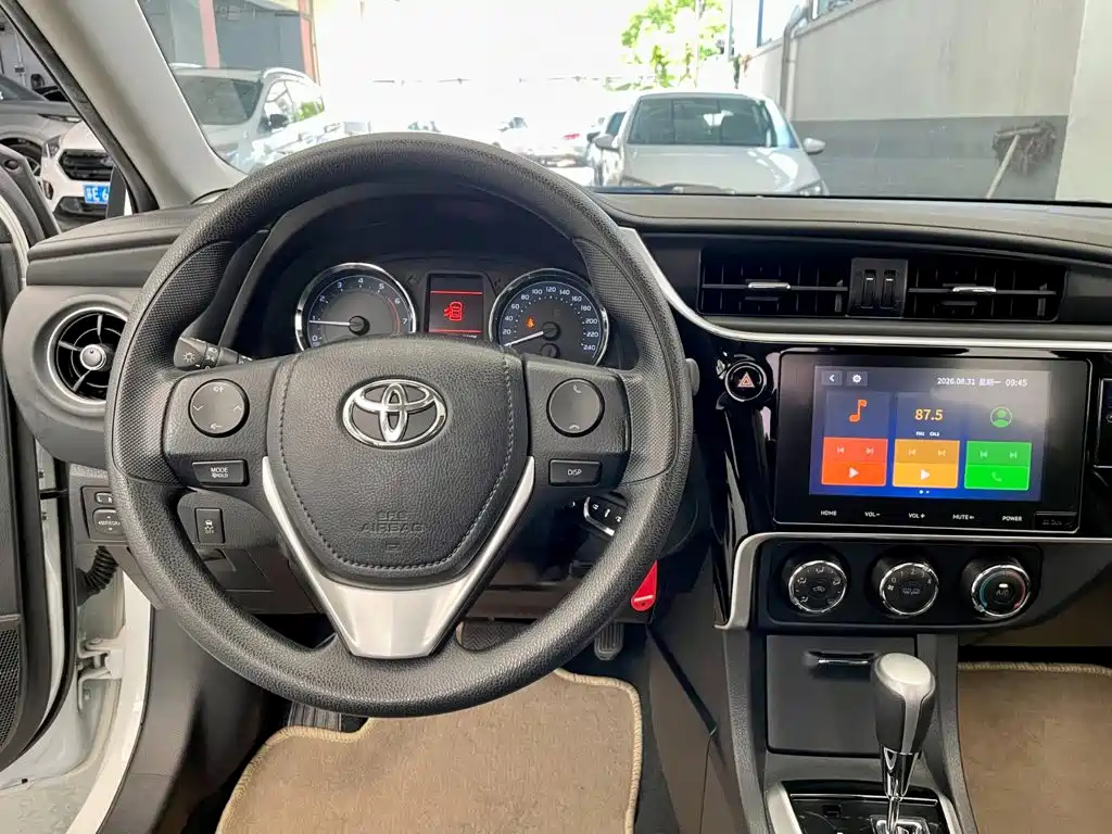 Toyota Corolla — миниатюра 12