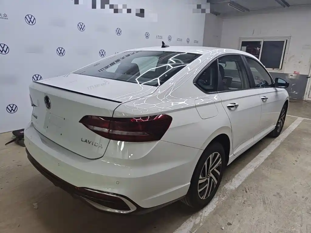 Volkswagen Lavida 2024 300TSI DSG Lead