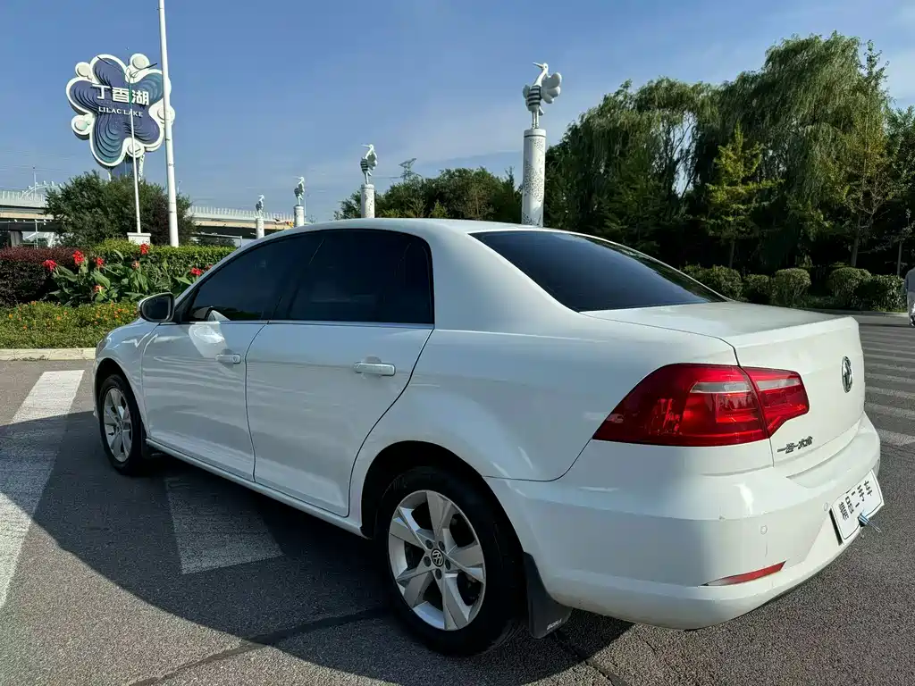 Volkswagen Bora — миниатюра 9
