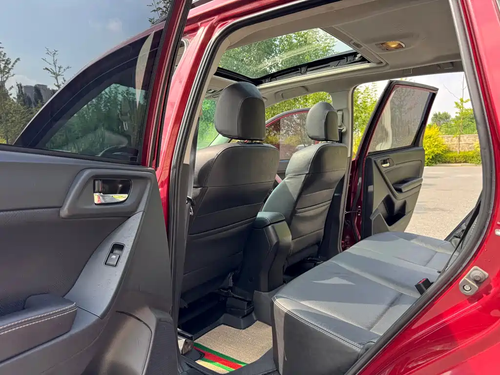 Subaru Forester — фотографии объявления, Фото 11