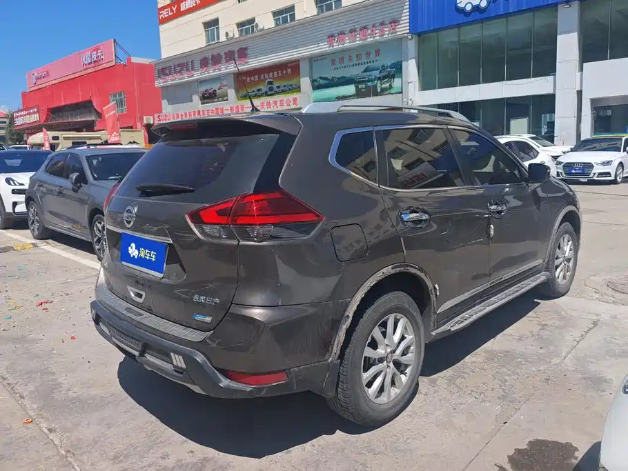 Nissan X-Trail — миниатюра 3