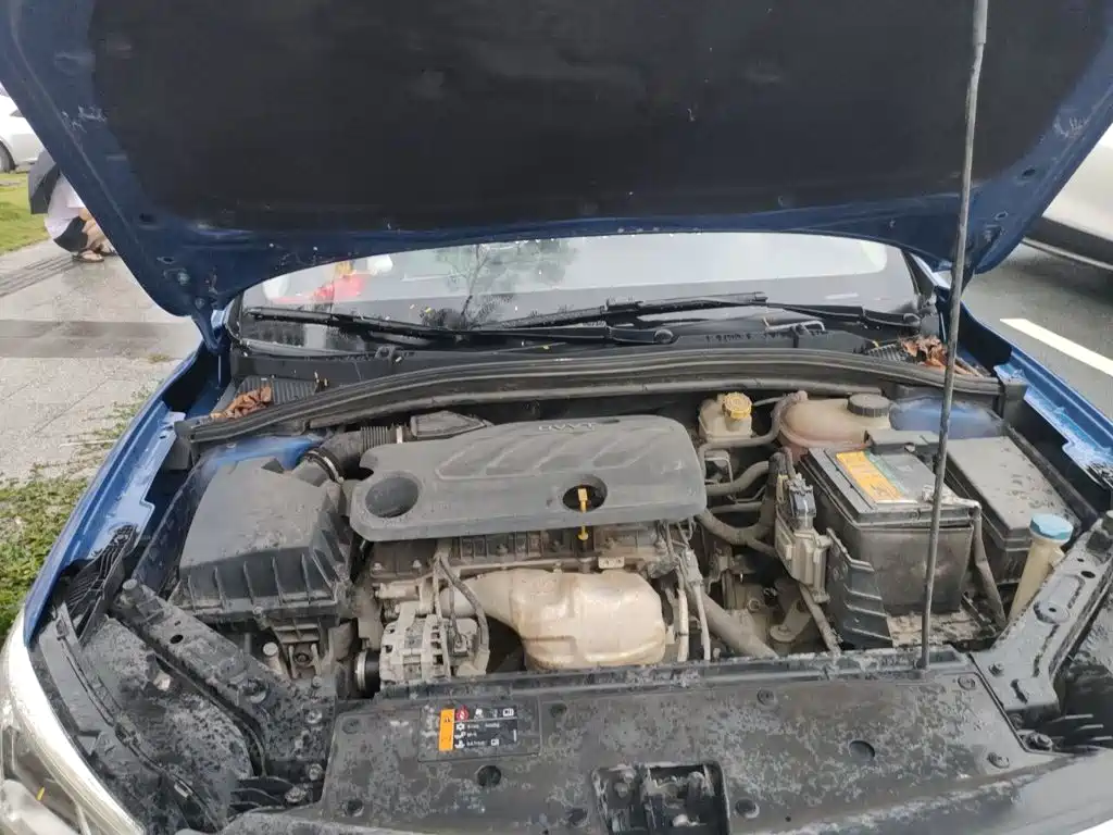 Roewe i5 — миниатюра 21