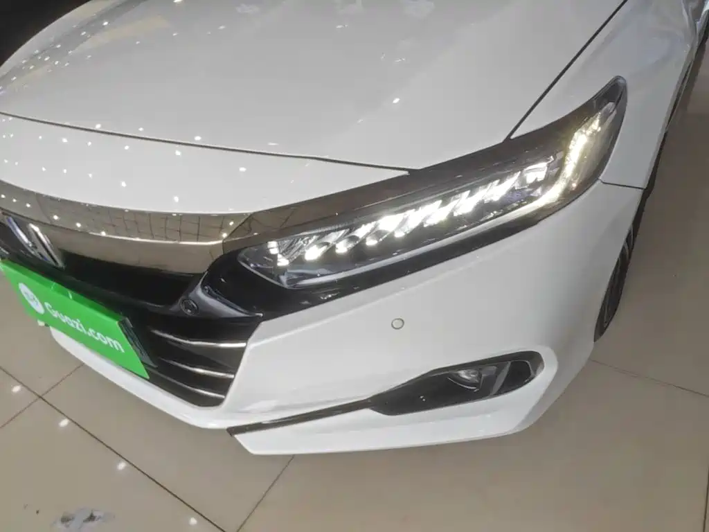 Honda Accord — миниатюра 24