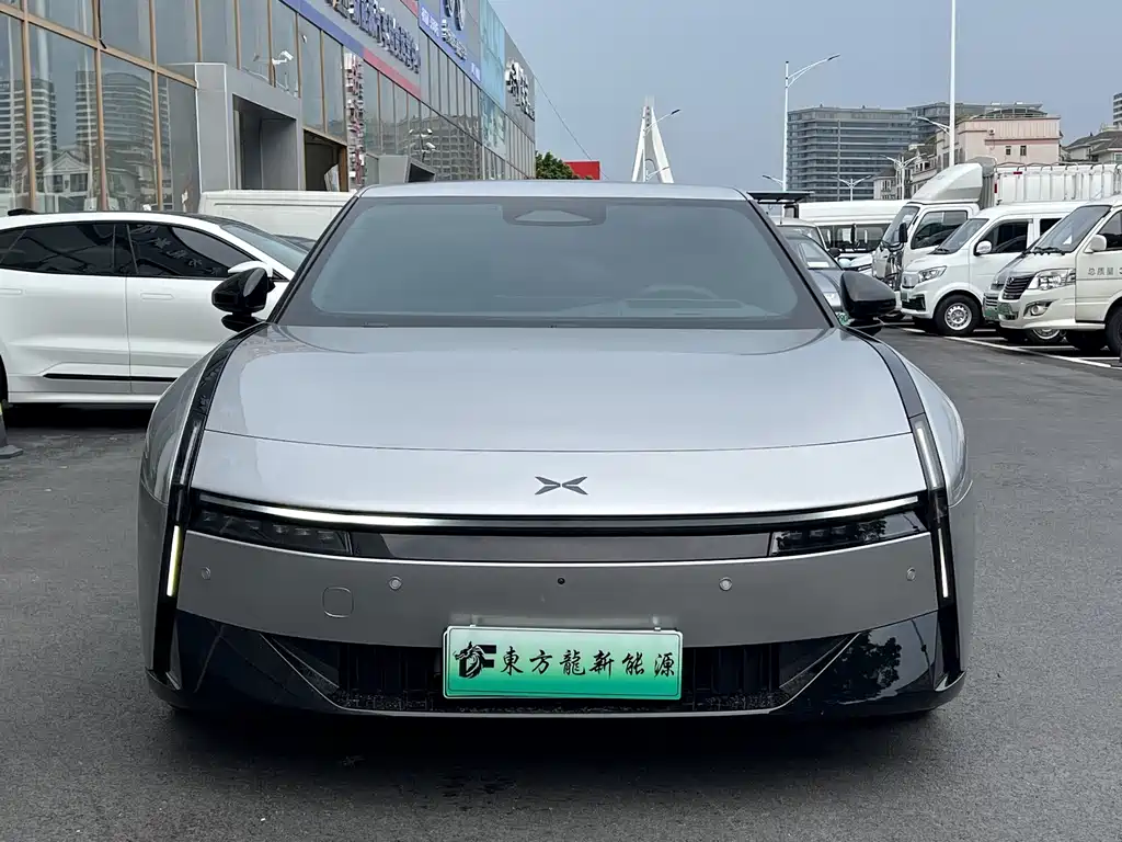 XPeng P7 — миниатюра 3