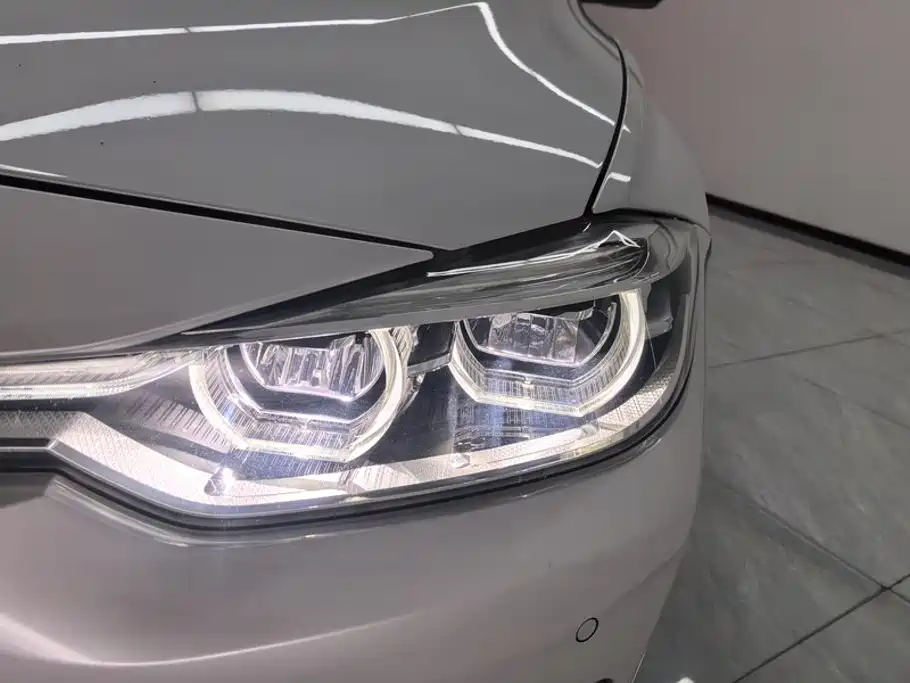 BMW 3 Series — миниатюра 5
