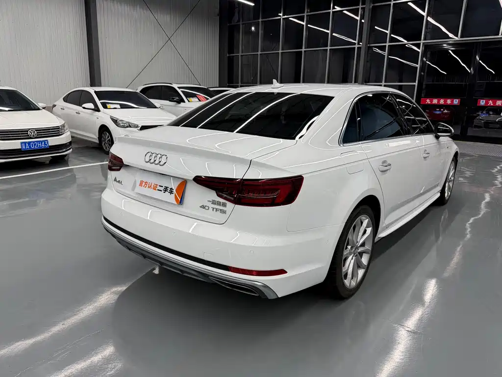 Audi A4L — миниатюра 10