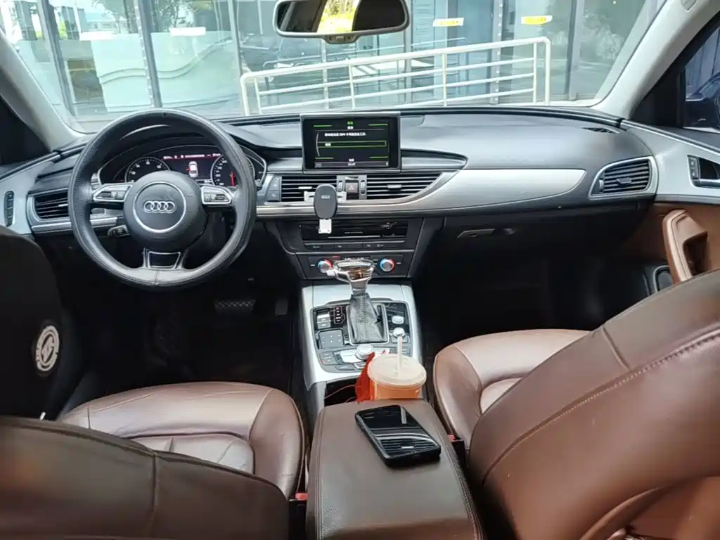 Audi A6L — миниатюра 10