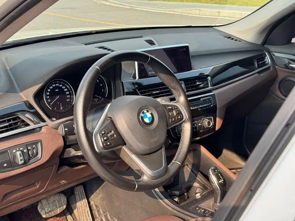 BMW X1 — миниатюра 12