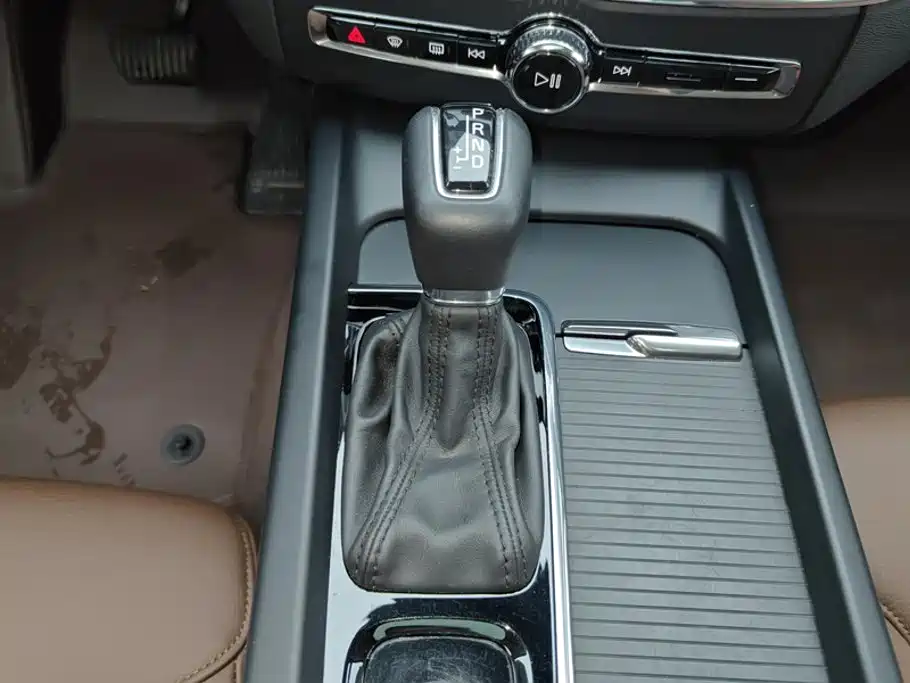 Volvo XC60 — миниатюра 15