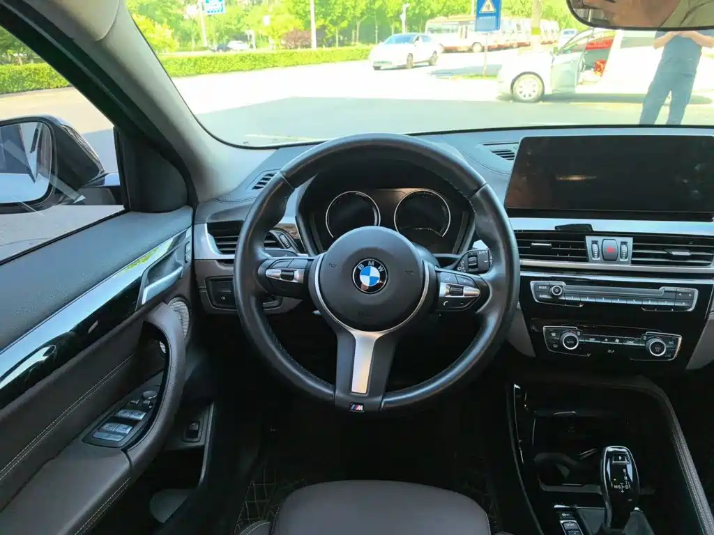 BMW X2 2021 sDrive25i M Sport