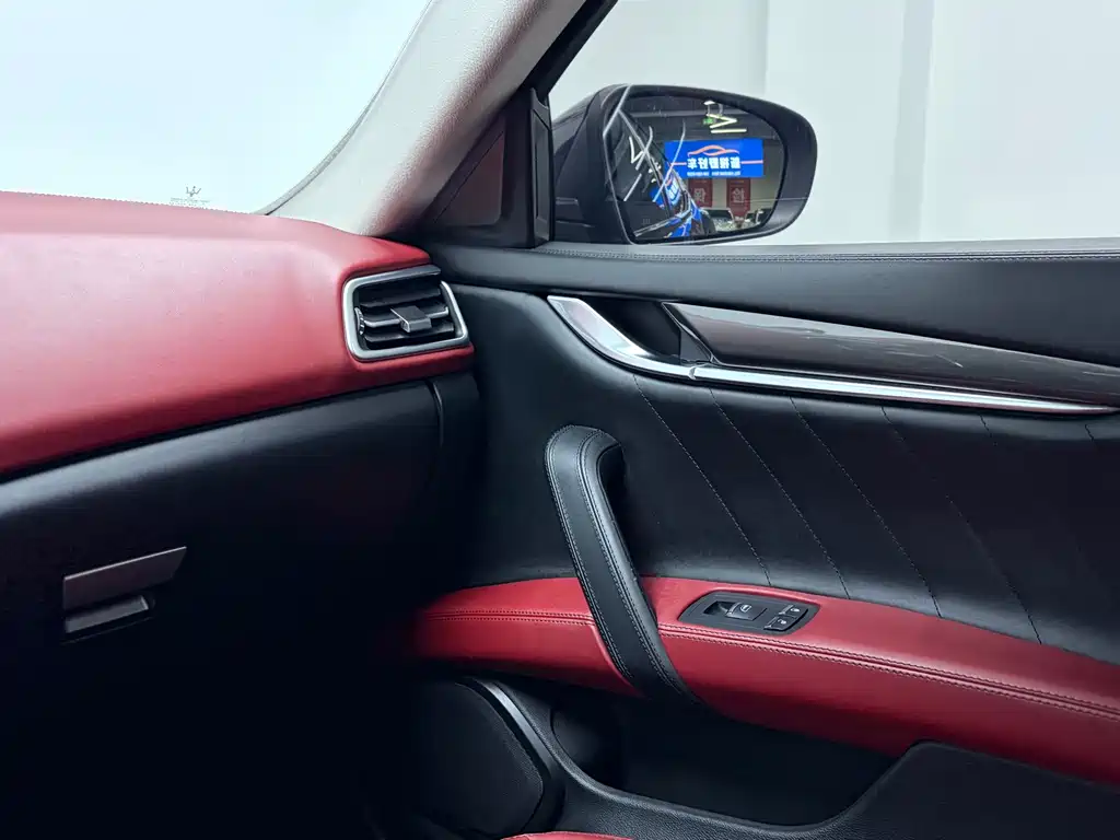 Maserati Ghibli — миниатюра 18