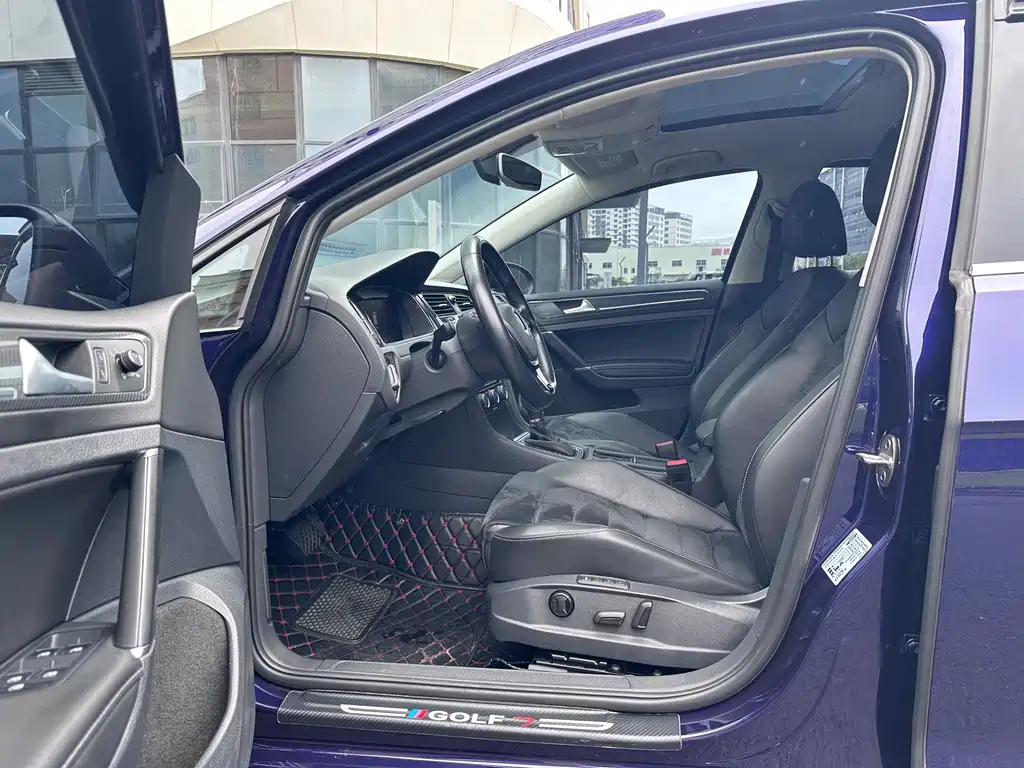 Volkswagen Golf — миниатюра 5
