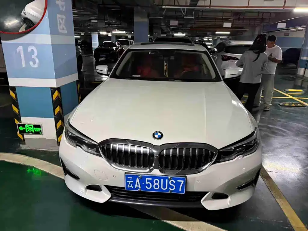 BMW 3 Series — миниатюра 2