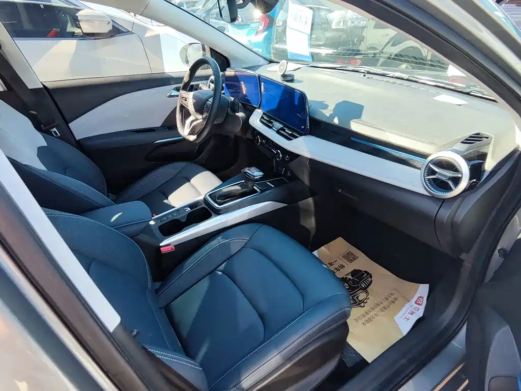 Chevrolet Monza — миниатюра 13