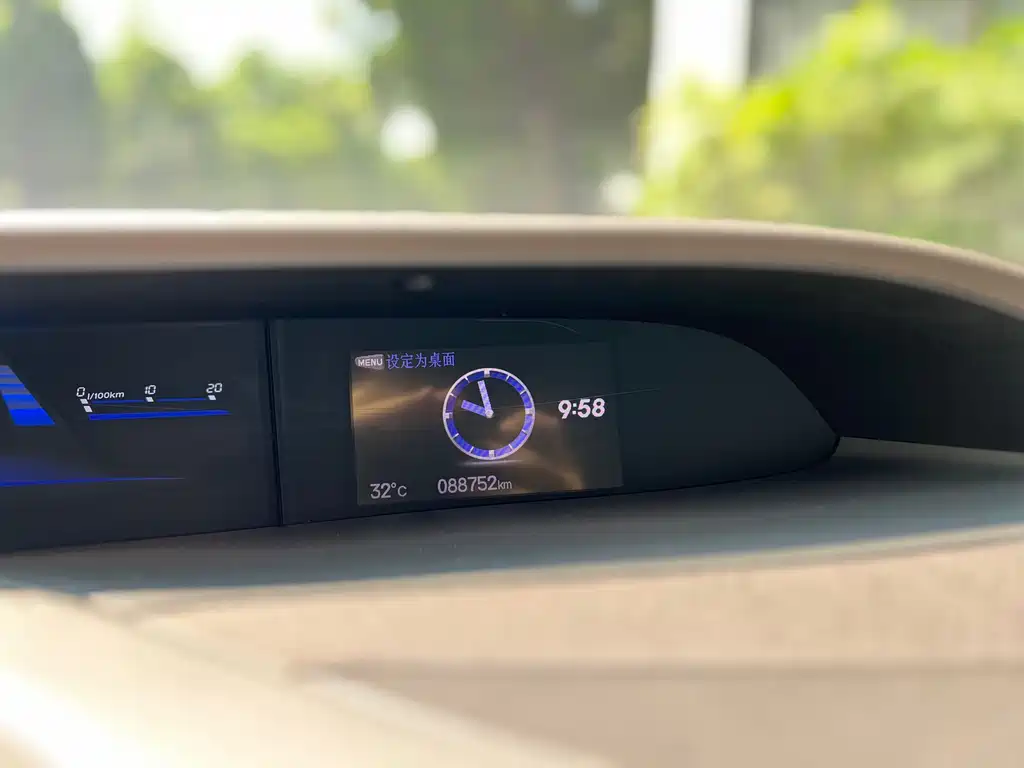 Honda Civic 2013 1.8L AT Luxury