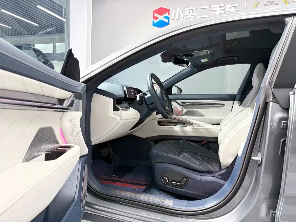 ZEEKR EXTREME KRYPTON 001