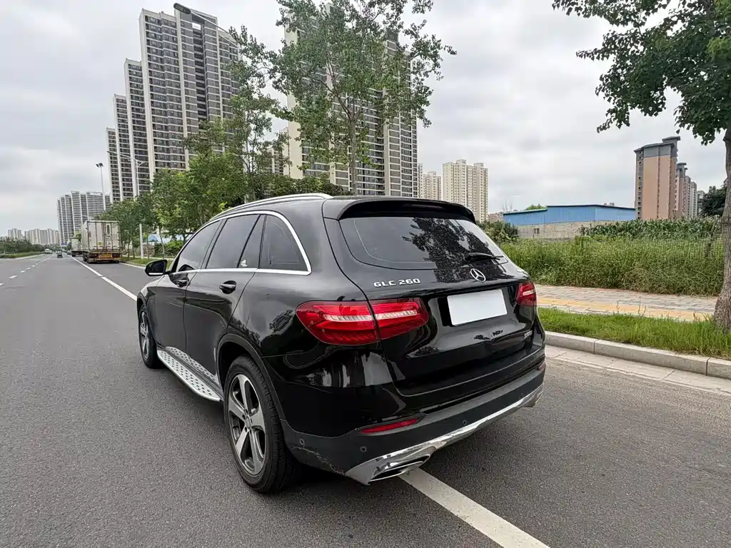 Mercedes-Benz GLC — миниатюра 9