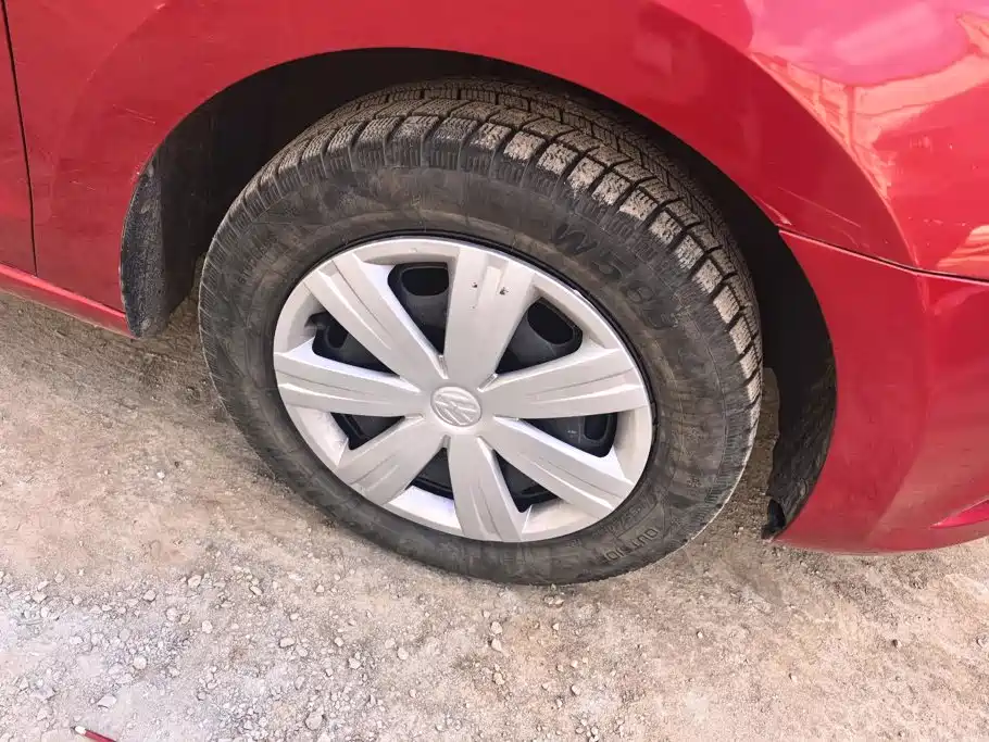 Volkswagen Jetta — миниатюра 6