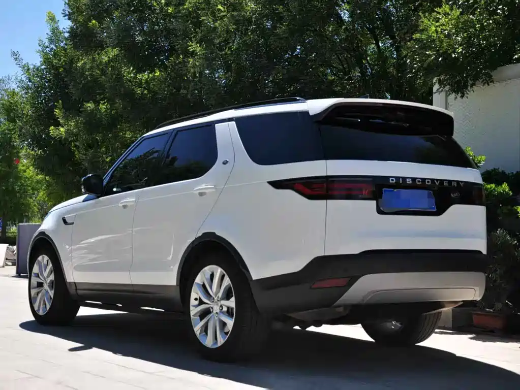 Land Rover Discovery — миниатюра 3