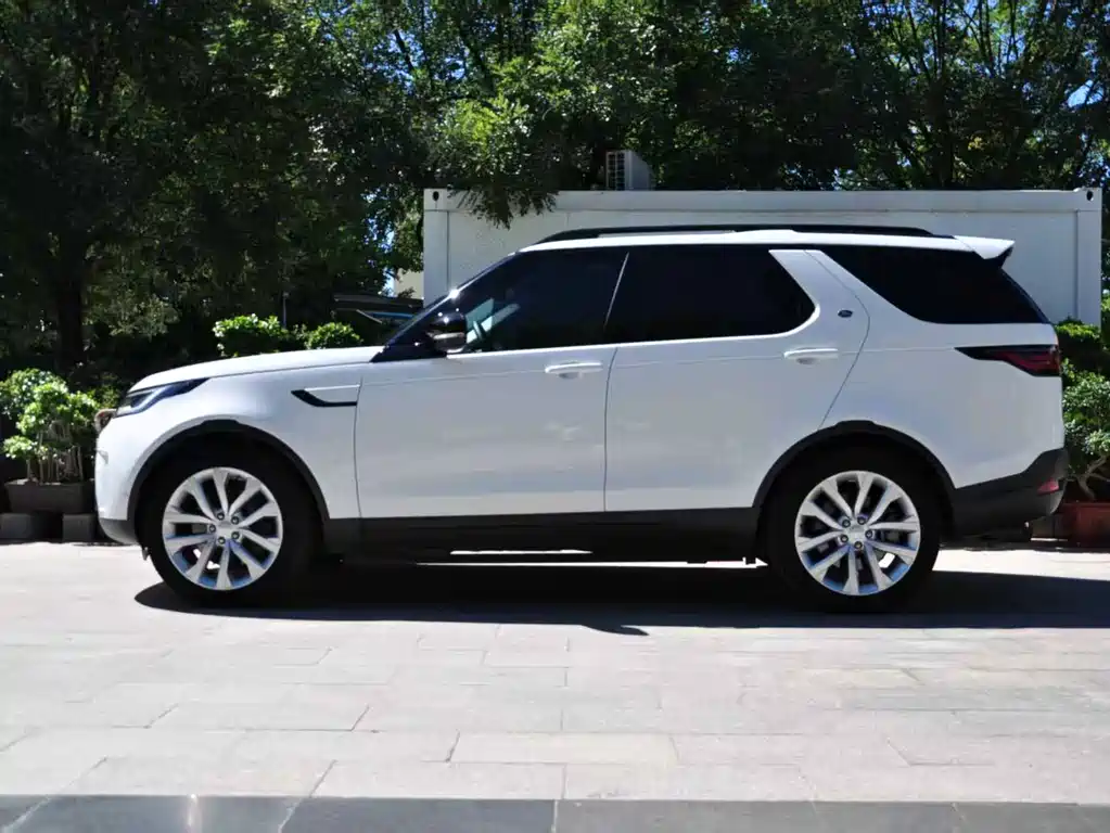 Land Rover Discovery — миниатюра 5