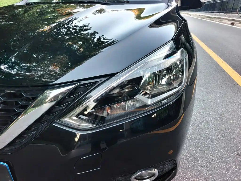 Nissan Sylphy — миниатюра 8