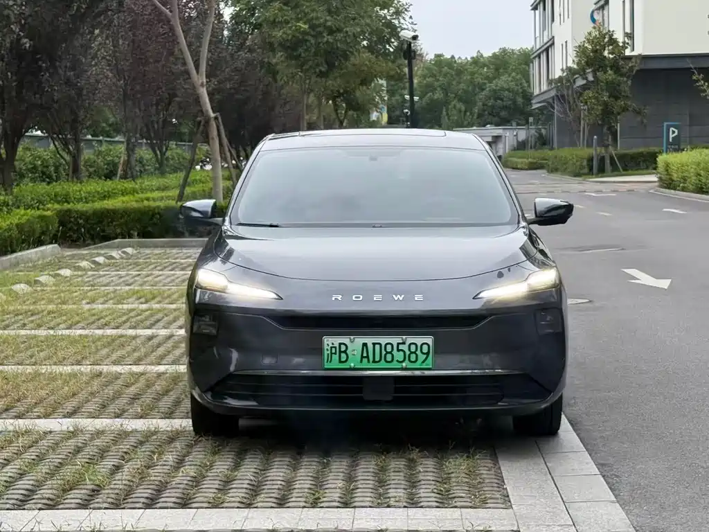 Roewe D6 — миниатюра 2