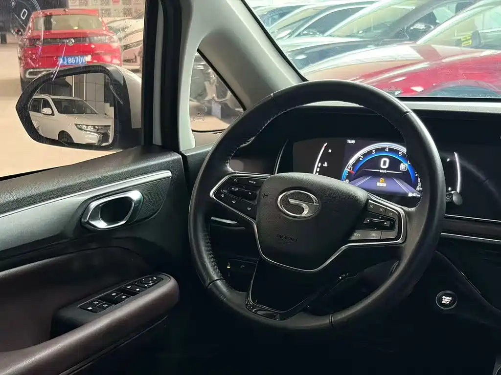 GAC Motor M6 270T DCT Luxury Edition (6-seat), фото 11