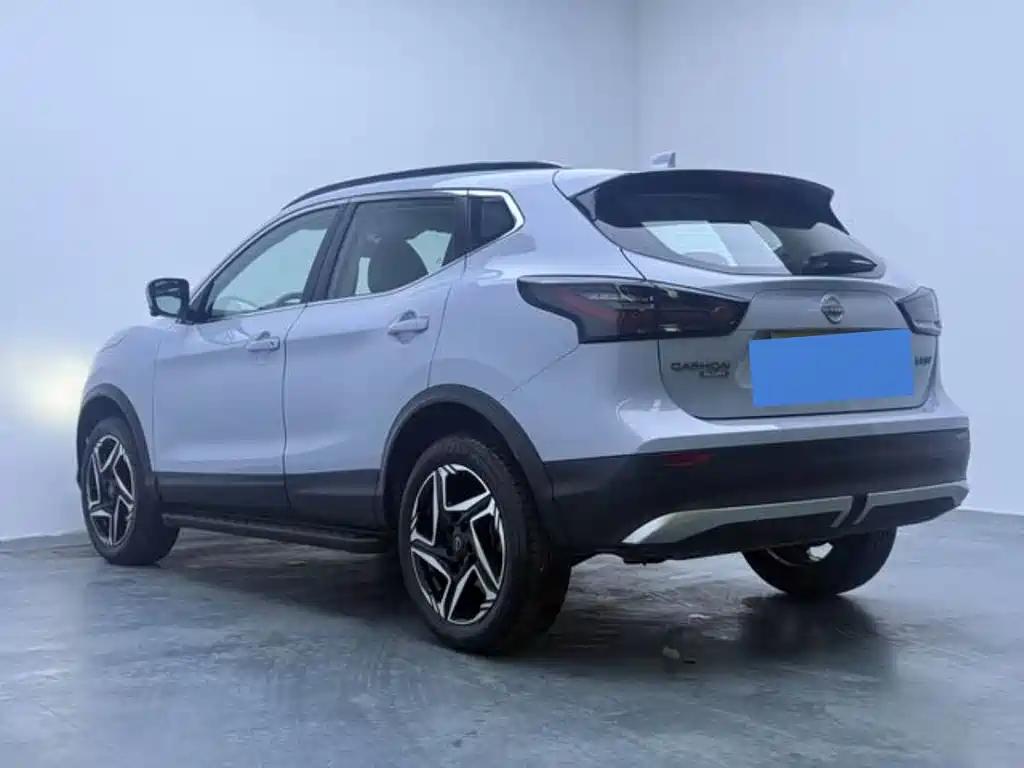 Nissan Qashqai — миниатюра 6