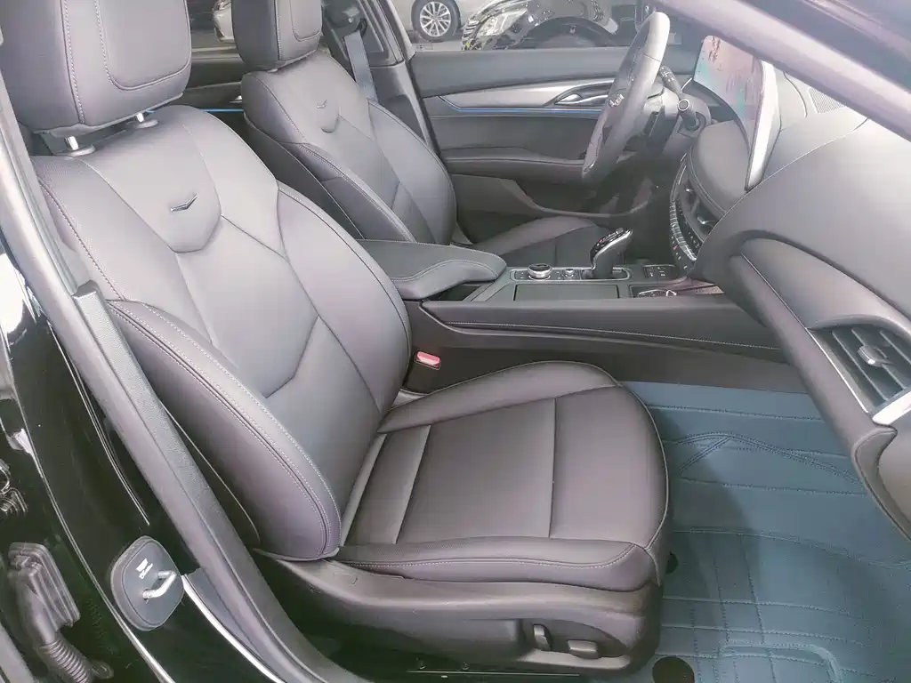 Cadillac CT5 — миниатюра 33