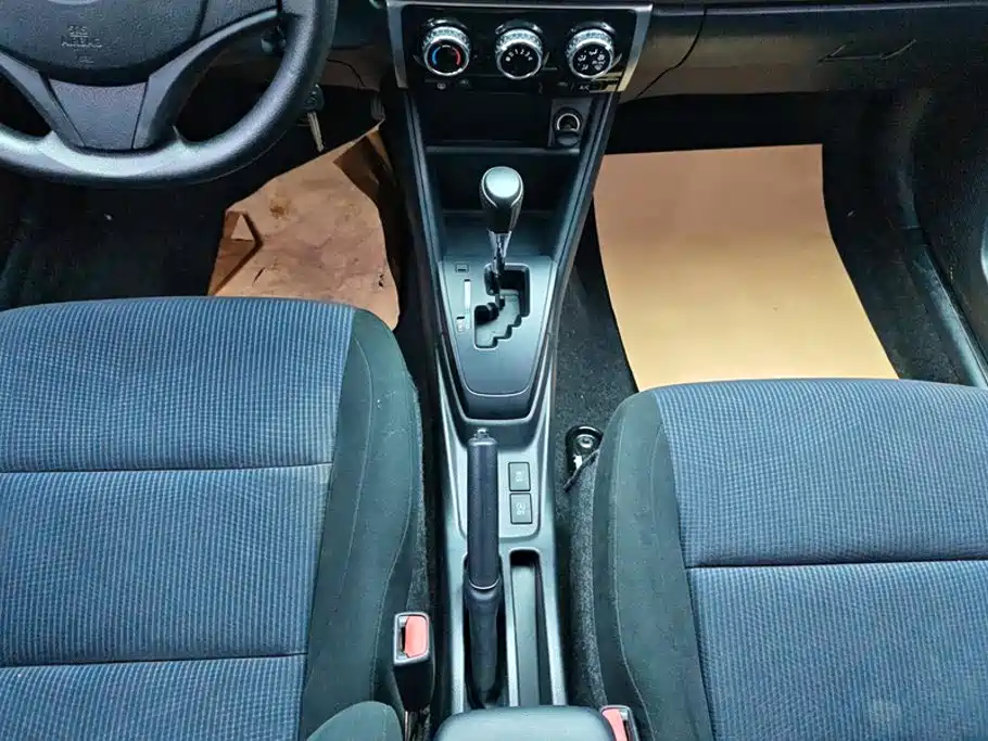 Toyota Yaris L — миниатюра 16