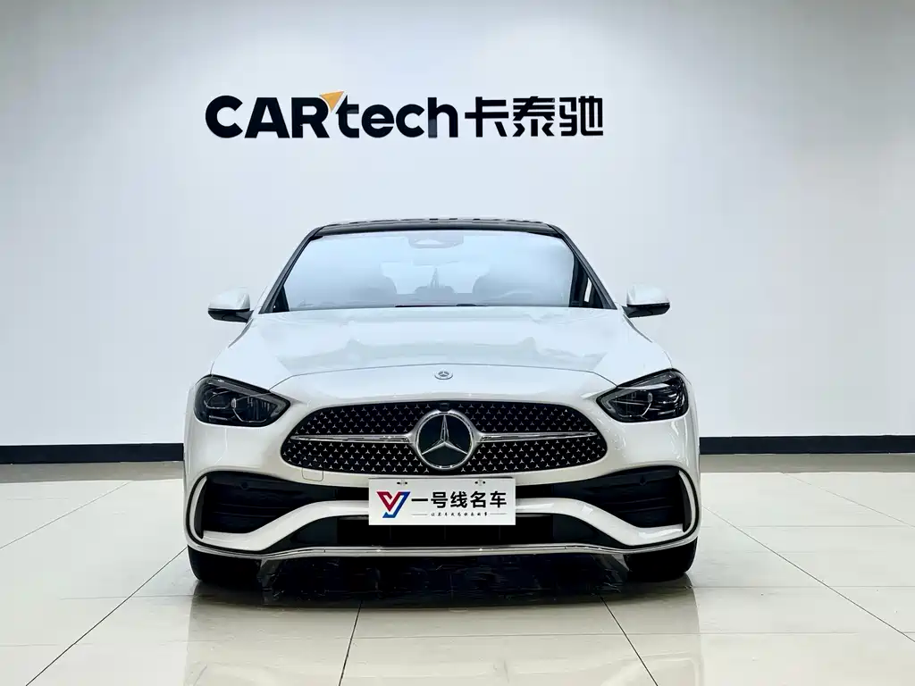 Mercedes-Benz C-Class 2022