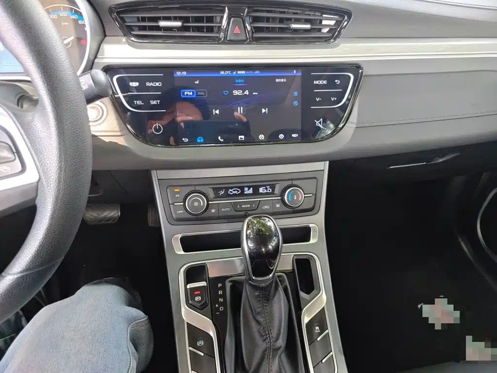 Geely Emgrand — миниатюра 9