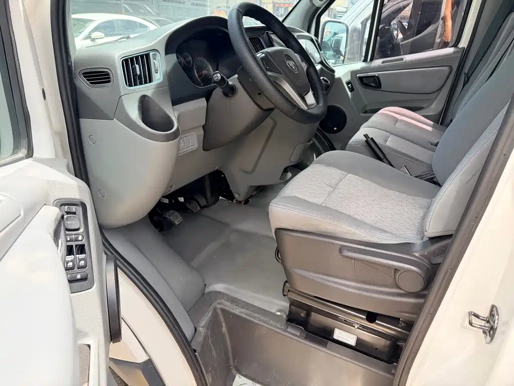 Foton Tuyano — миниатюра 11