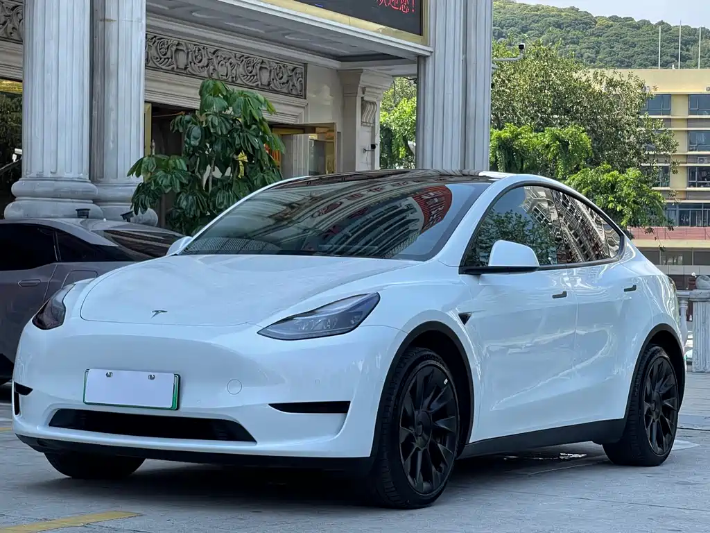 Tesla Model Y 2022 Facelift RWD Drive Dynamic Edition