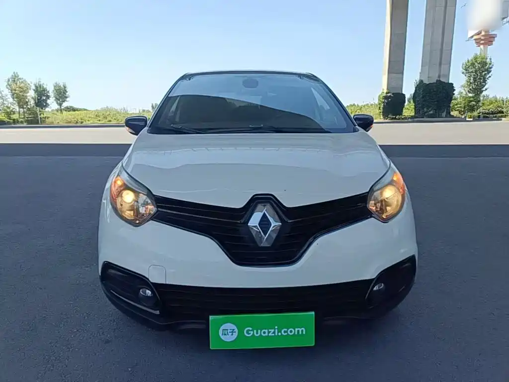 Renault Captur — миниатюра 3