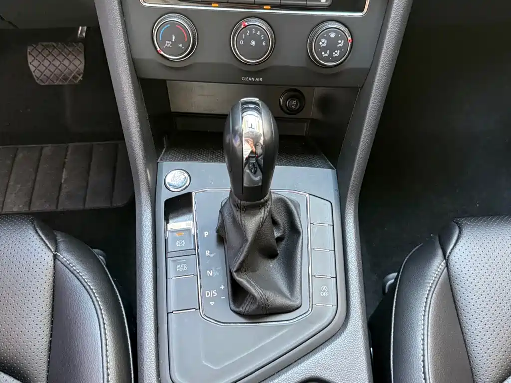 Volkswagen Tharu — миниатюра 15