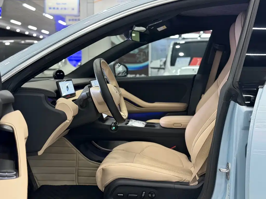 NIO ET5 — миниатюра 8